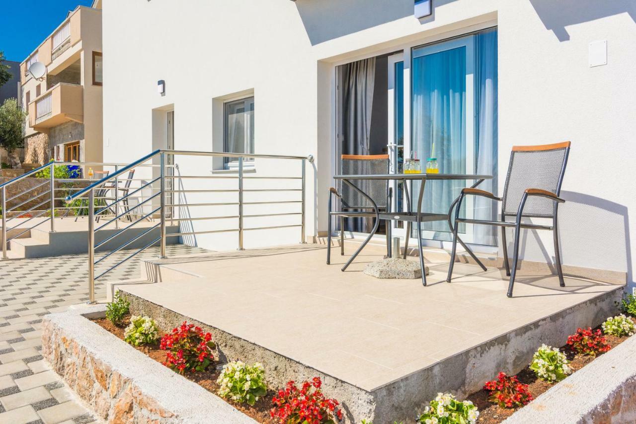 Apartmani Jadranka Starigrad Paklenica Buitenkant foto